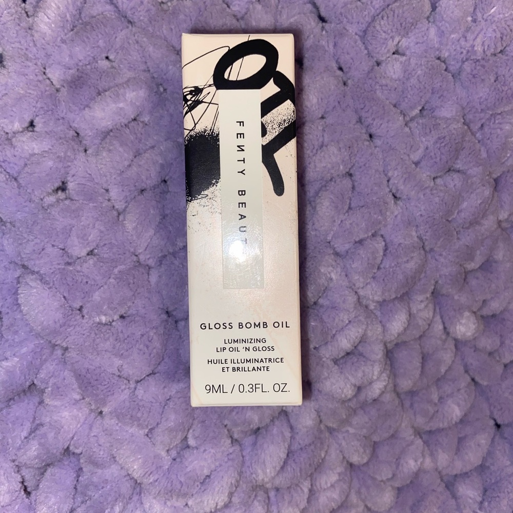 Fenty Beauty Gloss Bomb Oil In “Frosted Bunz”